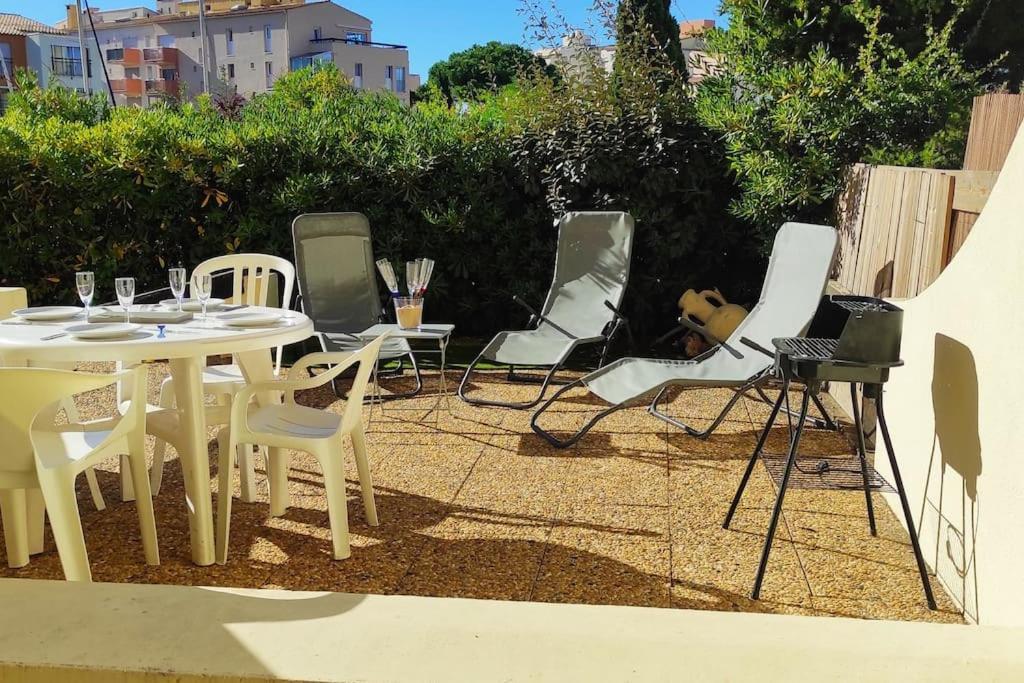 Confortable Appartement Grande Terrasse Piscine Parking Clim Agde Exteriör bild